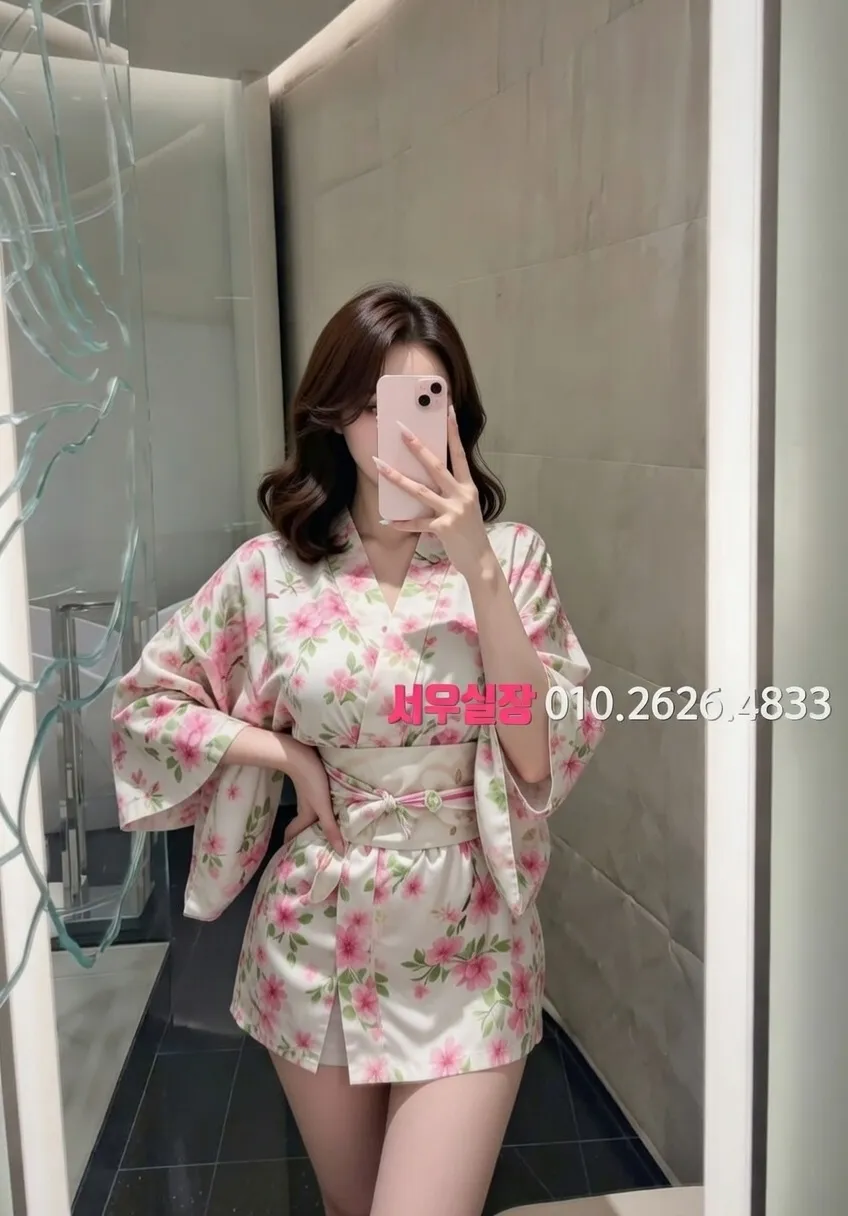 유성 룸싸롱 프리미엄 라인업 4번 프로필